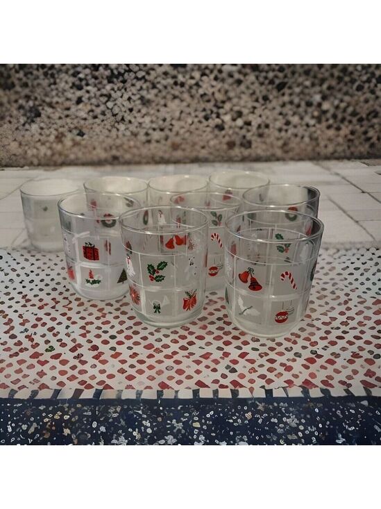 Other - Set Of 8 Holiday Whiskey Glasses frosted Christmas Tree Retro Vtg Red Green